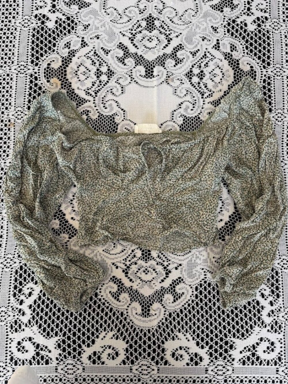 Floral Crop Longsleeve Top Green - Size S